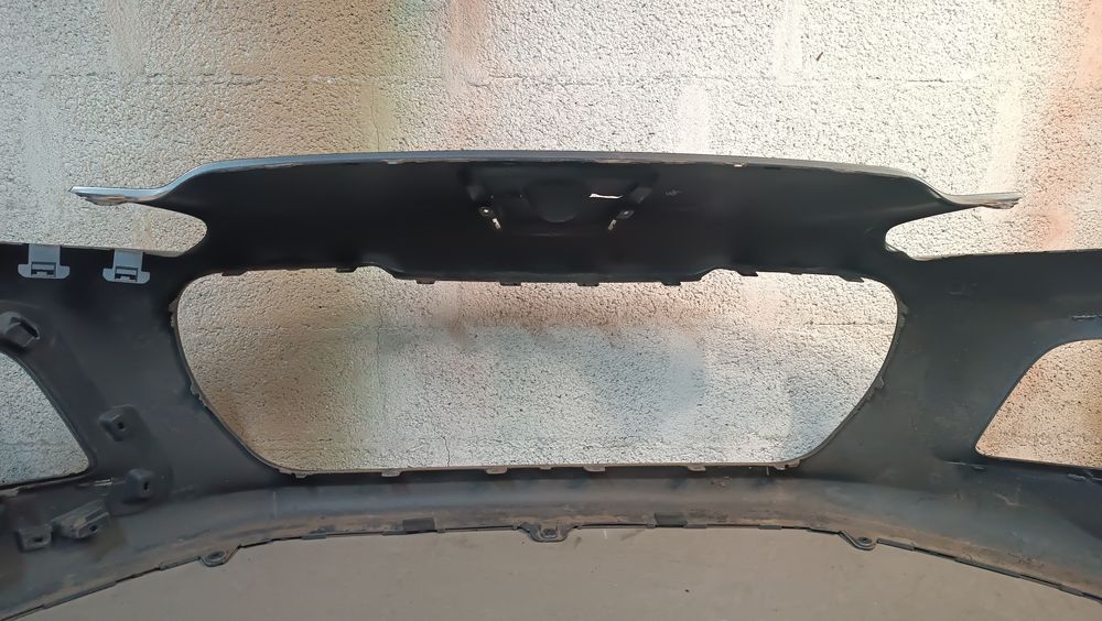 Vendo parachoque de frente Peugeot 308 LIFT ano 2010/11