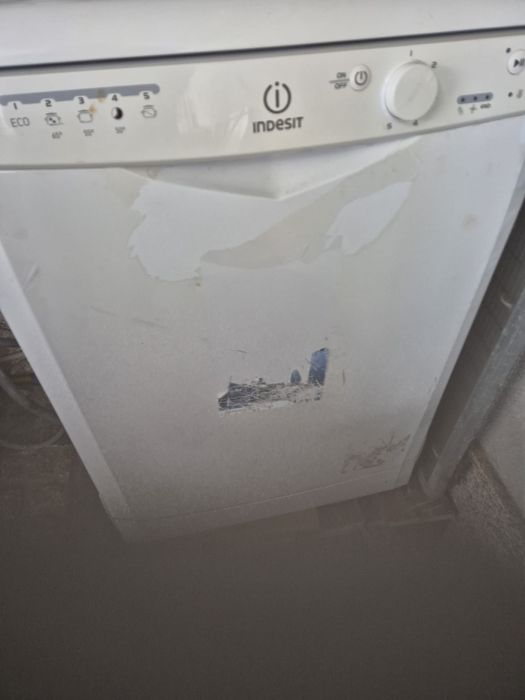 Vendo maquina lavar loica indesit
