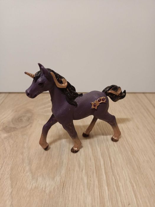 Schleich 70580 Jednorożec ze spadającą gwiazdą, źrebię
