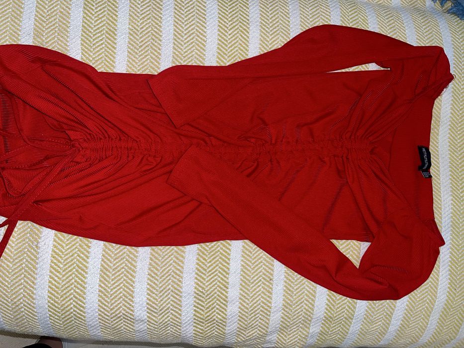 Сукня на затяжках