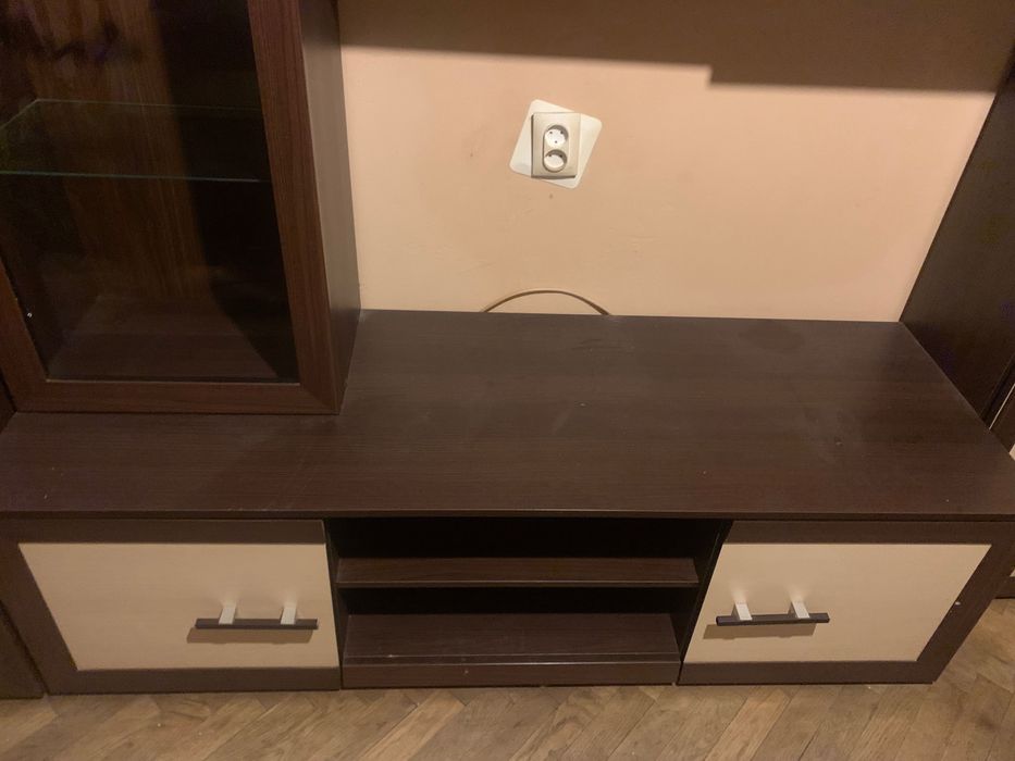 Meblościanka plus sofa