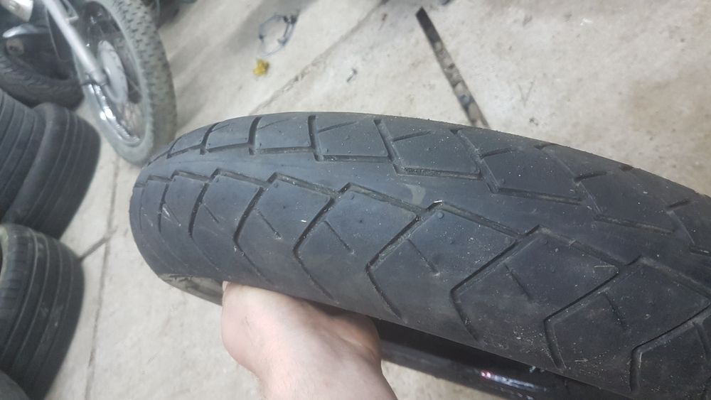 opona motocyklowa przod przednia battlax Bridgestone  120/70-17 bt020f