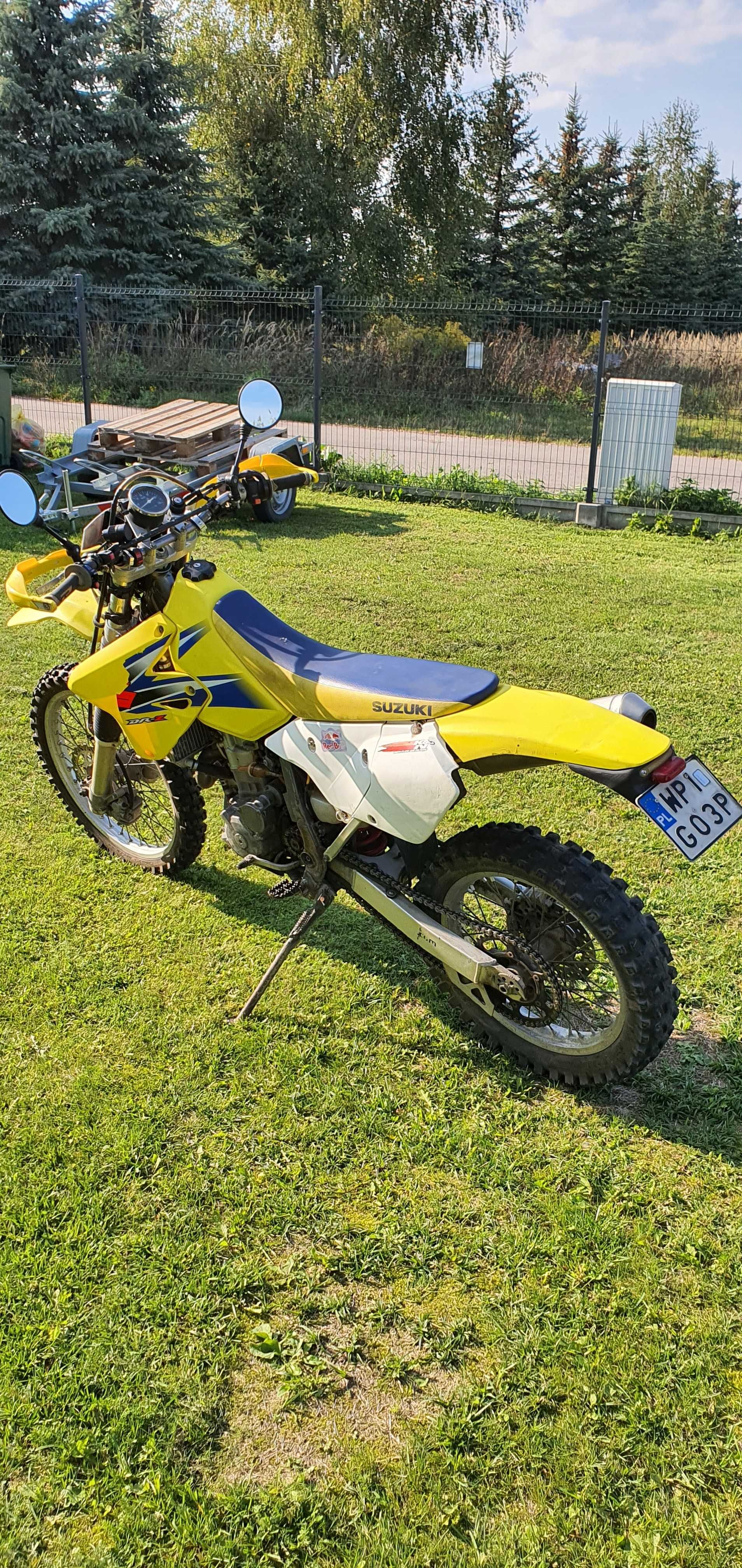 Suzuki DR-Z 400 z roku 2003