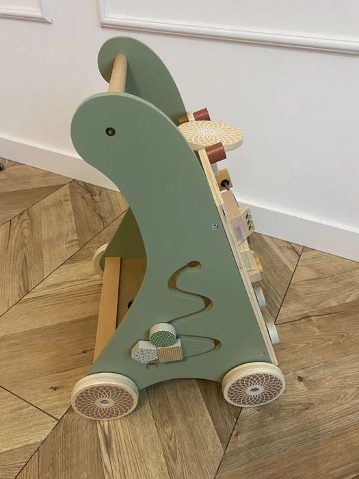 Pchacz edukacyjny Tiny Love