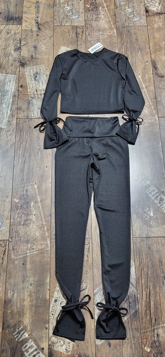 Czarny komplet damski top bluzka legginsy wiązania wysoki stan S M