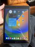 Ipad 5th 32 gb + cellular