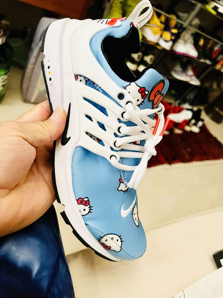 Nike Air Presto Hello Kitty