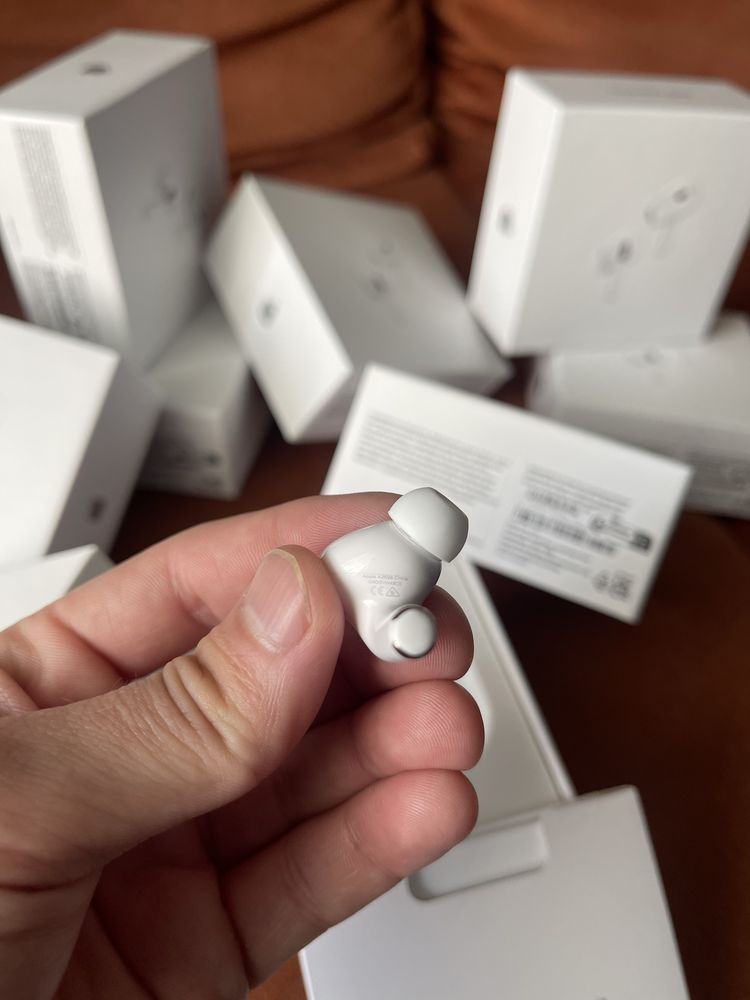 Sluchawki airpods pro 2 gen + GRATIS