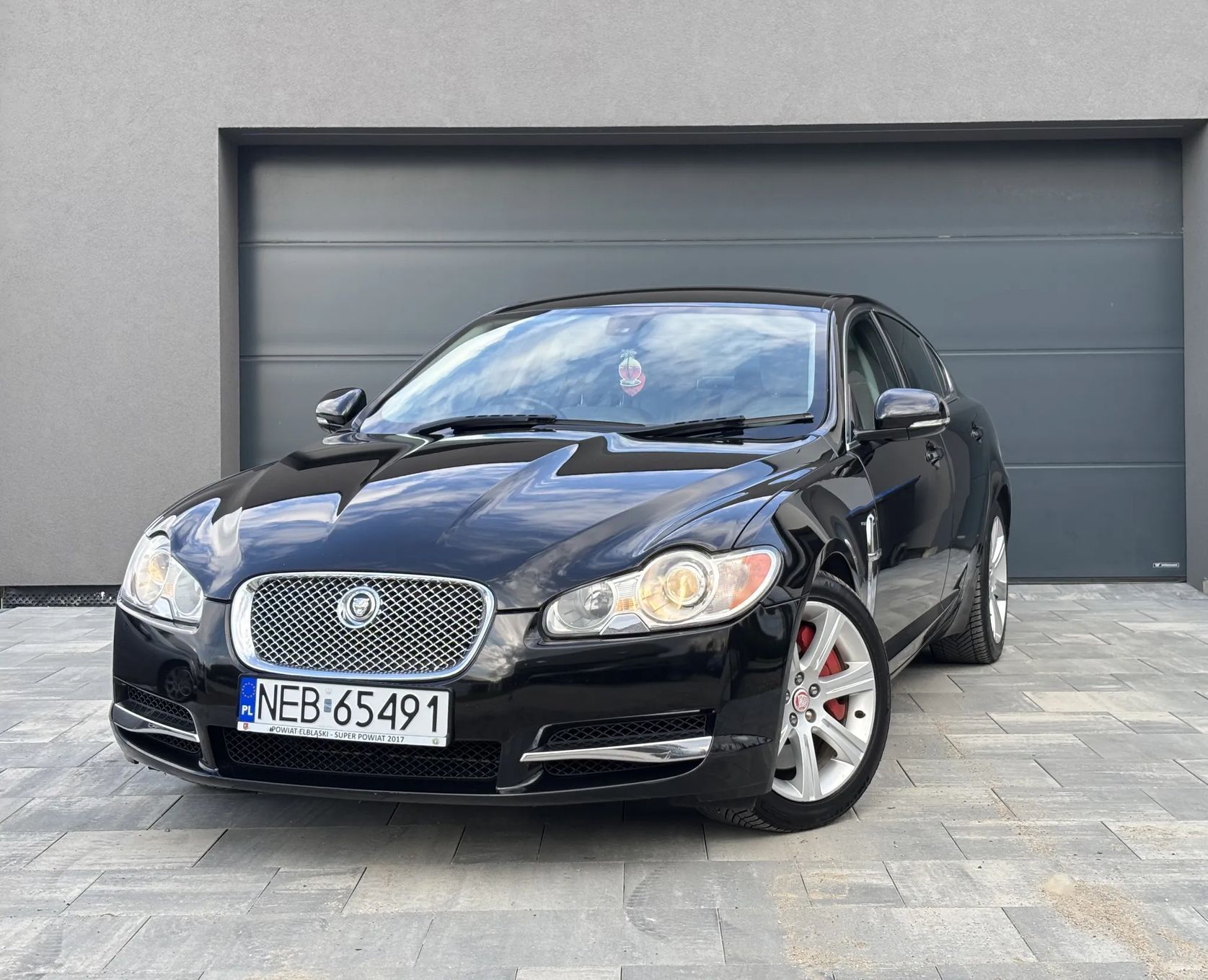 Jaguar XF Jaguar XF 2010r. 3.0 V6 Diesel 241KM Automat