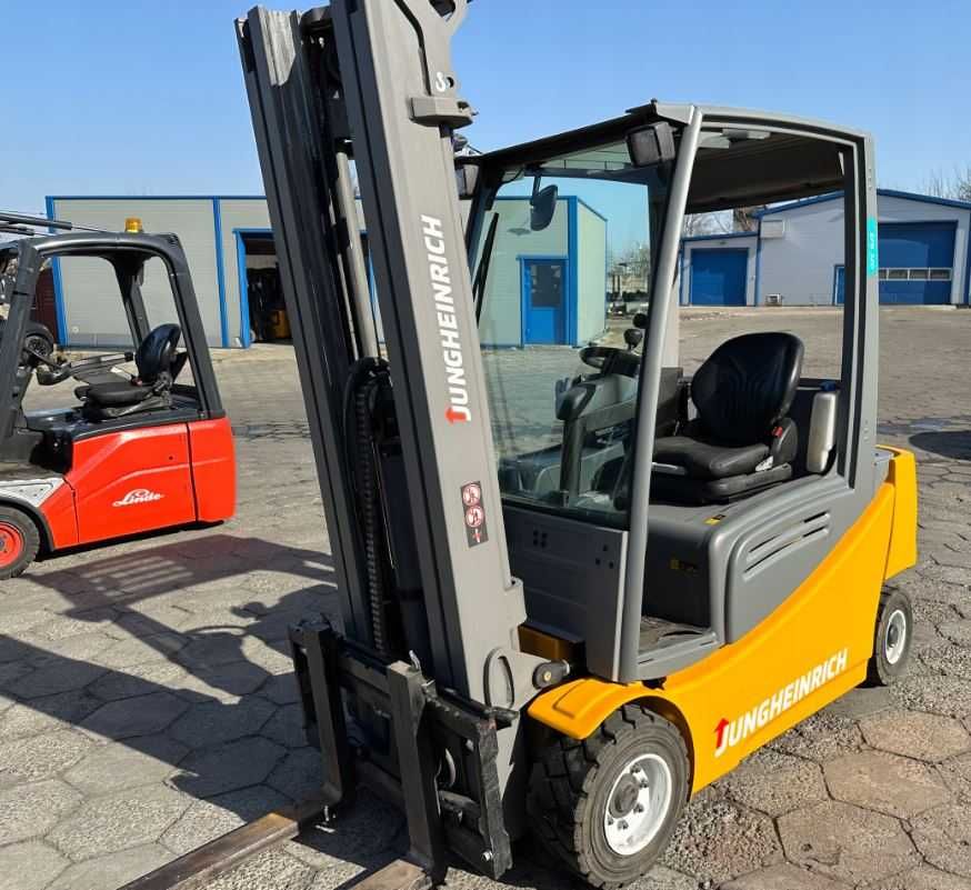 Wózek Widłowy Junngheinrich Efg 320 Trilex 5m Rok 2016 , Udt, 2t
