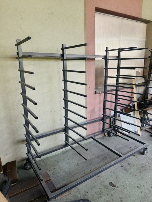 2x Regaly z regulacja na kolakach mdf lakiernia meblowa plyt formatki