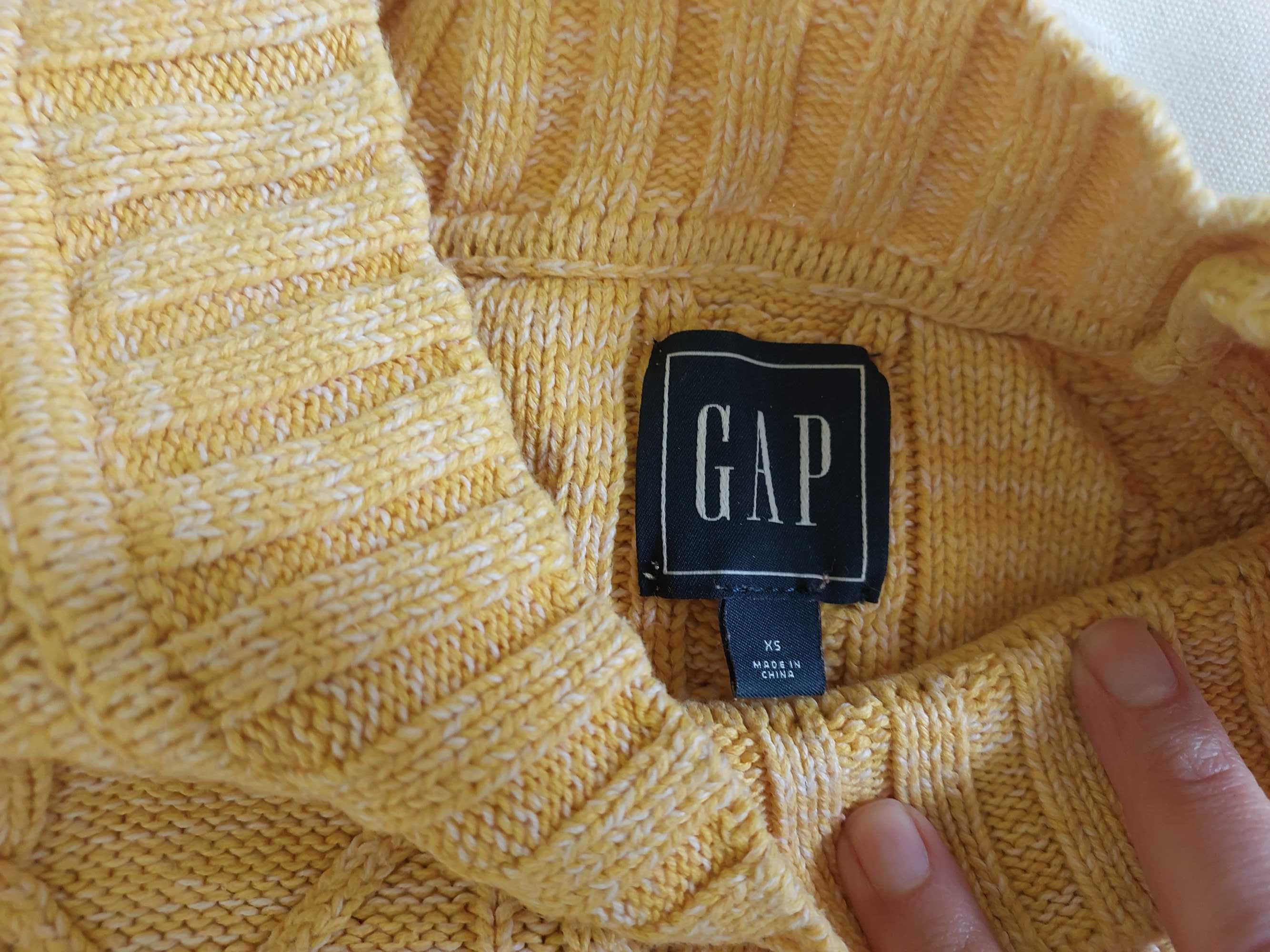 Светр GAP XS жовтий кроп