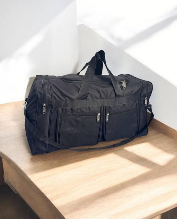 Велика дорожня сумка 60 см. чисто чорна