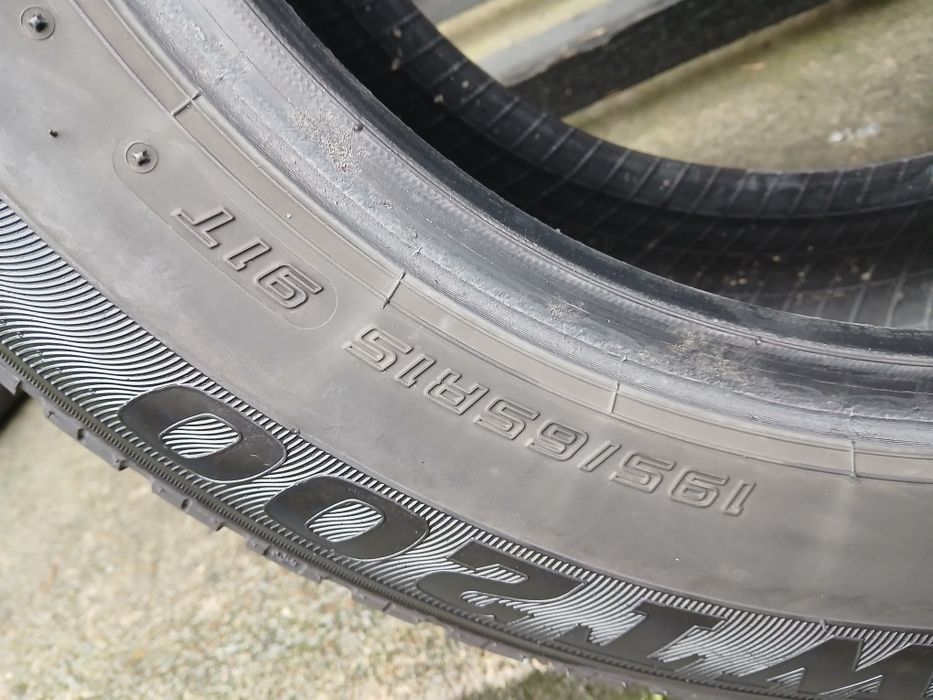 *Шини Sumitomo 195 65 R 15 4шт Зима (0228) Резина 2022рік