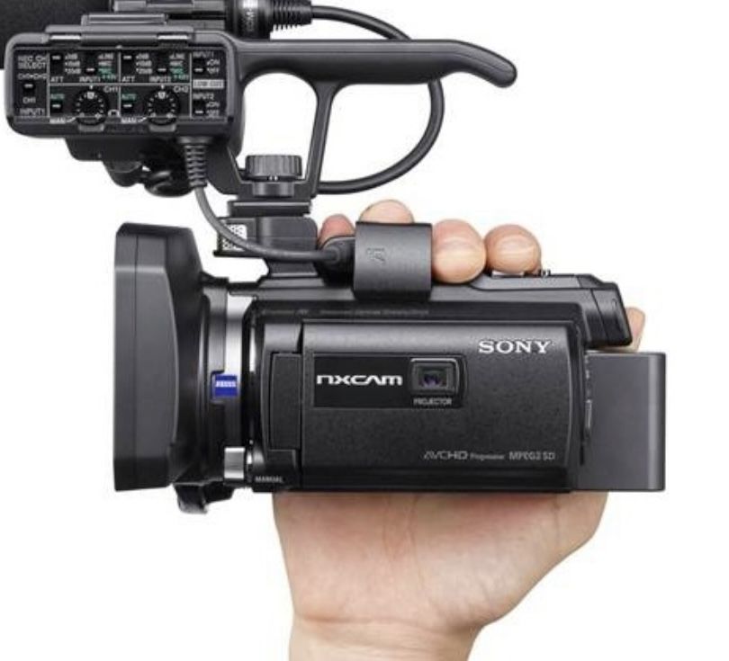 Câmara de filmar Sony HXR-NX30 96GB