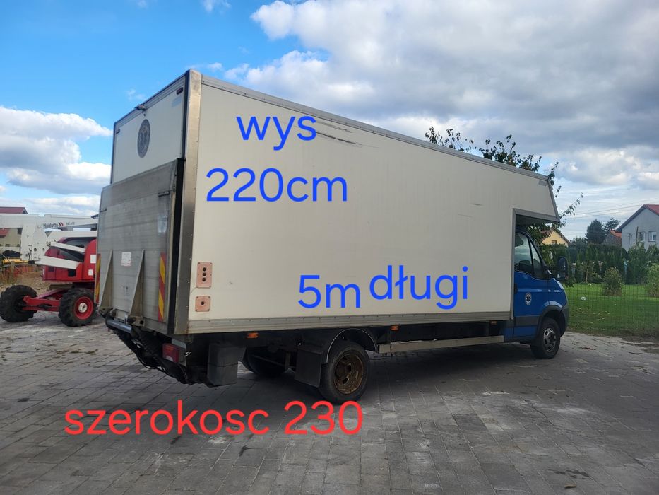 Kontener z chłodnia i winda sprawne iveco mercedes   na budowe działke