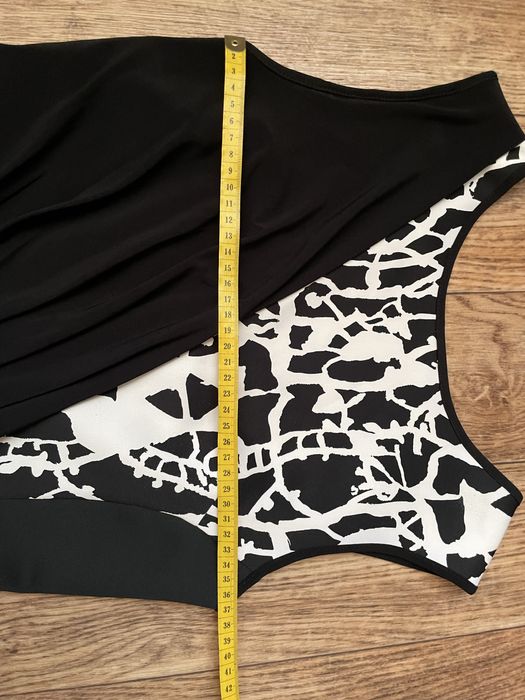 Вечірня сукня чорна розмір s