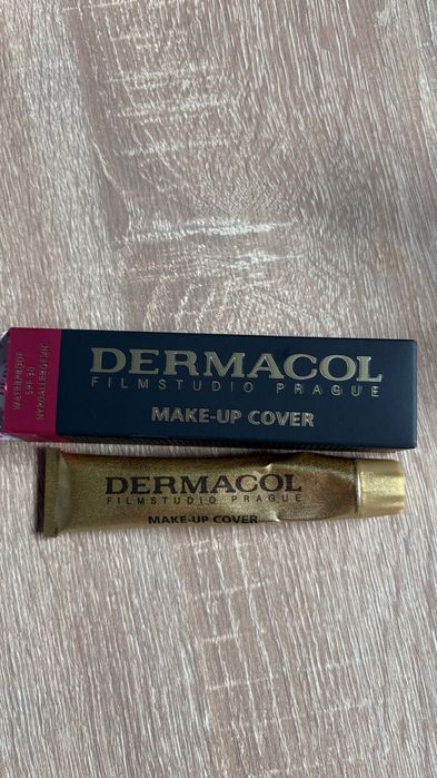 Dermacol podkład 210