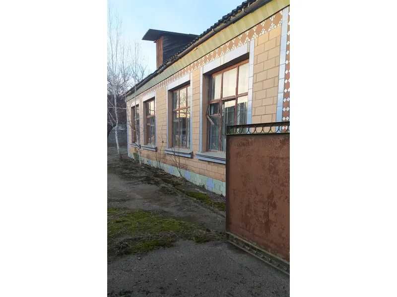 Комплекс будівель, 158,4 кв. м, Бобринець, вул. 16 Березня, 74