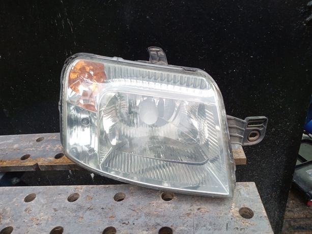 Fiat Panda II lampa przednia prawa