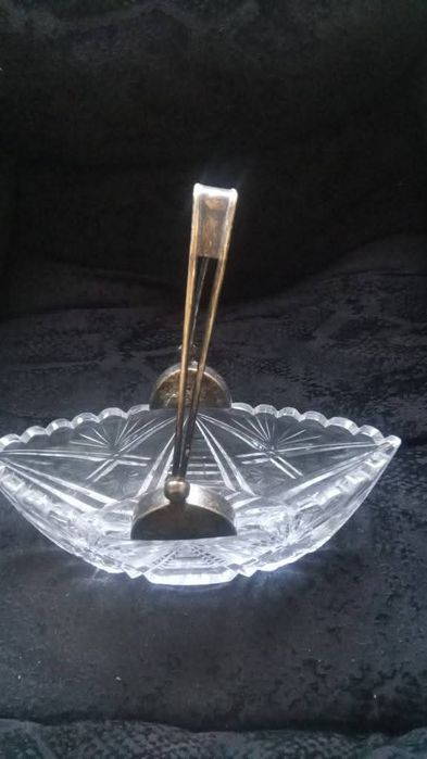 Столовое серебро.