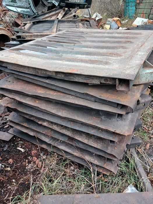 Люк до вагону вантажного