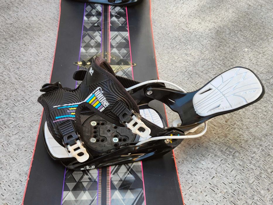 Damska deska snb HEAD HOPE 146 cm + wiązanie FLOW Now ! DB STAN!