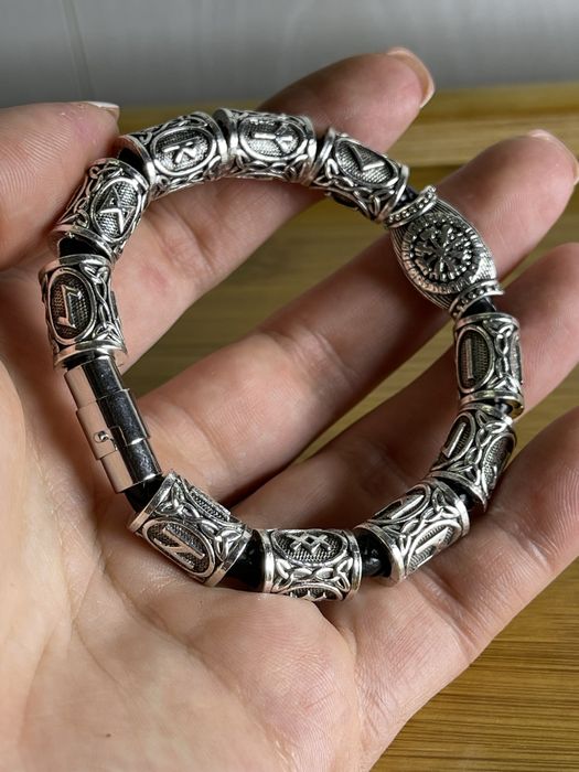 Чоловічий браслет «Руни» | Медичний сплав сталі