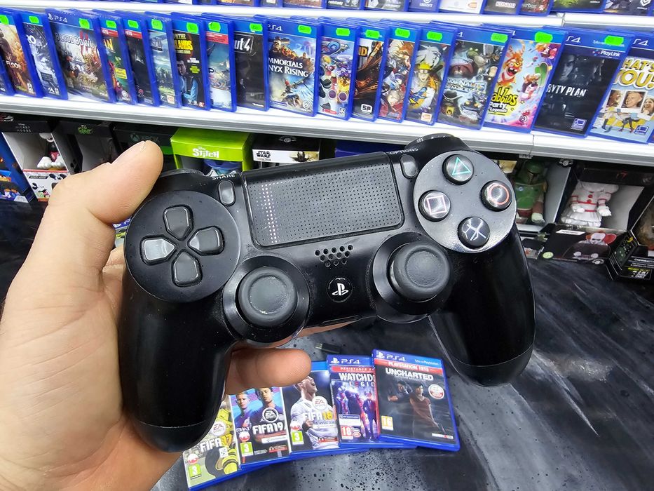 Konsola PS4 Playstation 4 SLIM 500GB słuchawki bezprz. Sony + 8 gier