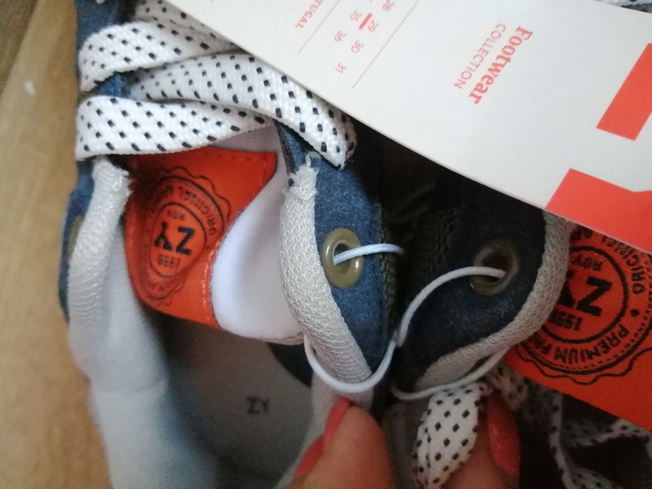 Sneakers n. 29 Zippy Novas