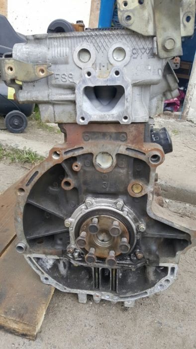 Продам мотор Mazda 1.8 бензин 16 клапана .ТОРГ