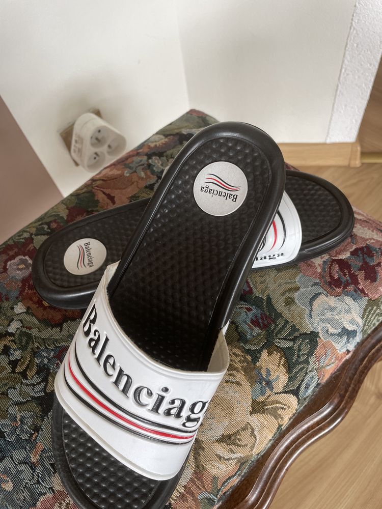 Klapki Balenciaga 43