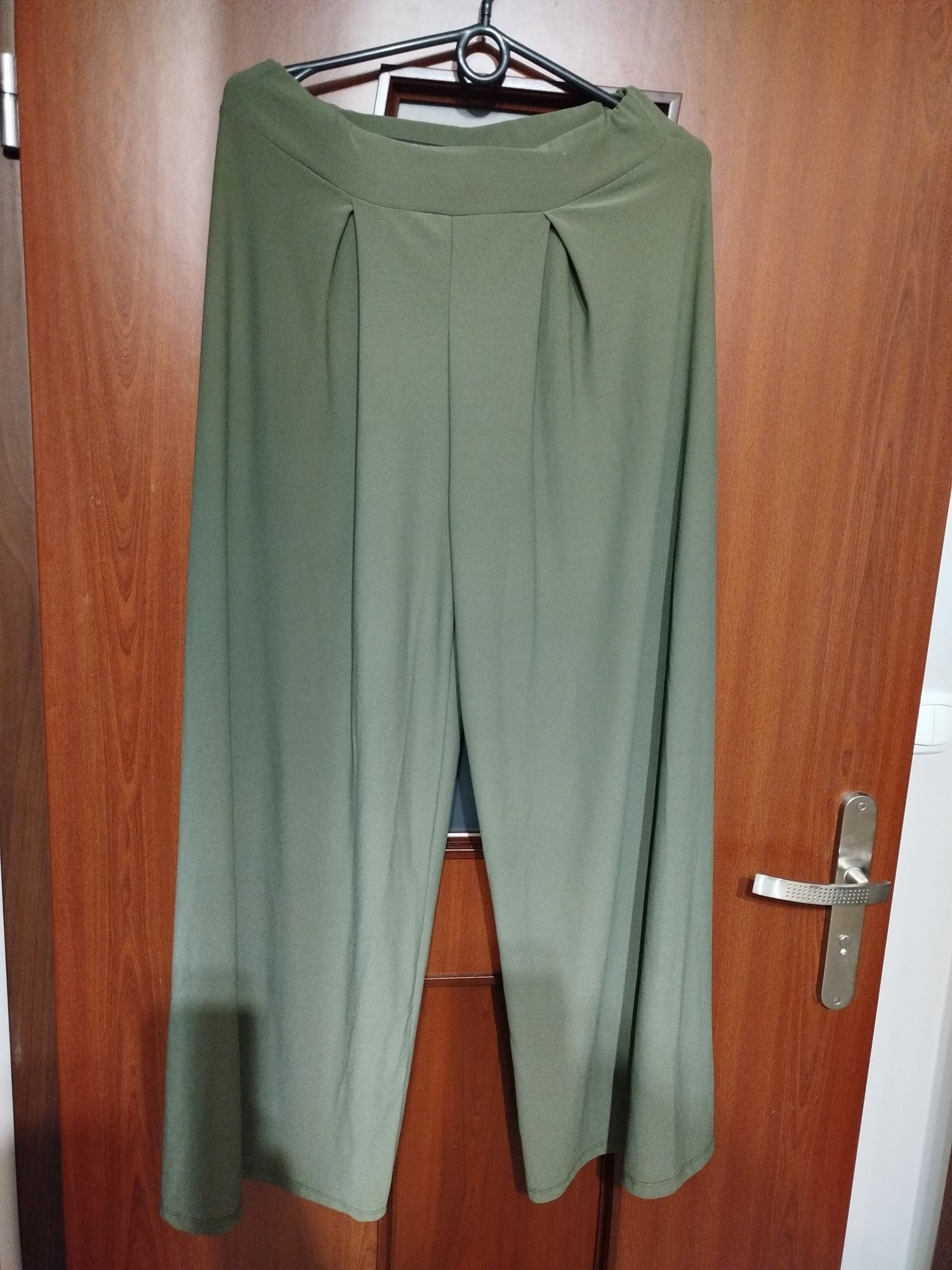 Luźne spodnie z przeszyciami khaki zielone szerokie nogawki  S M L uni