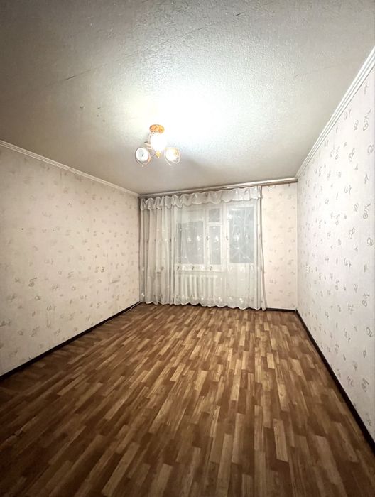 Продается 1 ком кв в Осипенковском р-не по ул Звенигородская