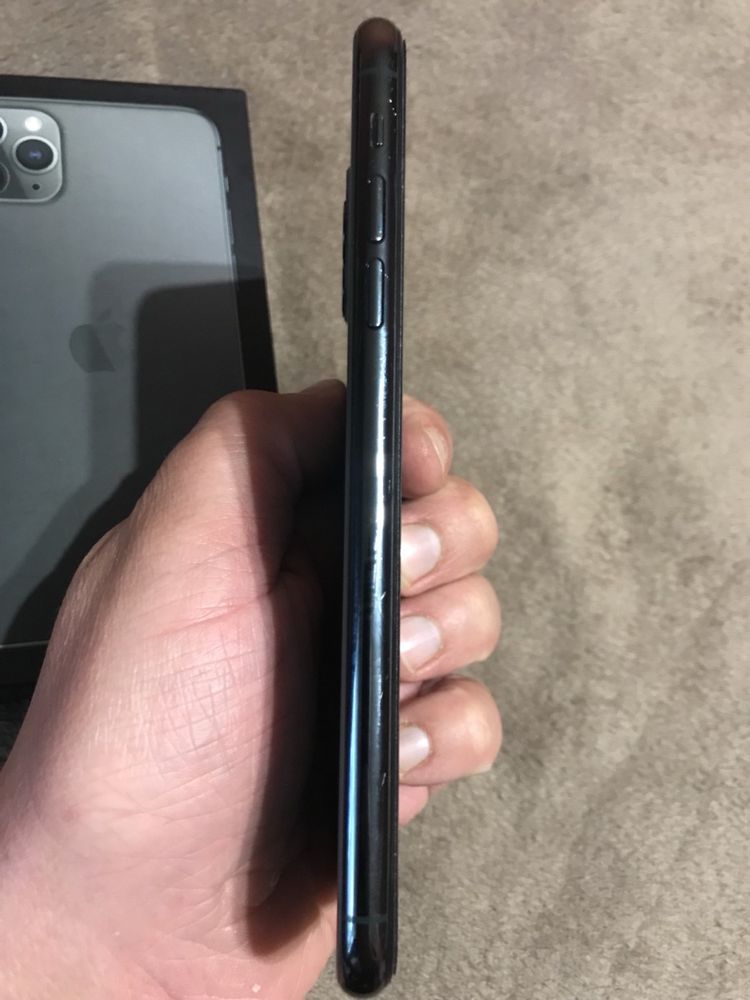 iPhone 11 Pro Max 256 GB Midnight Green