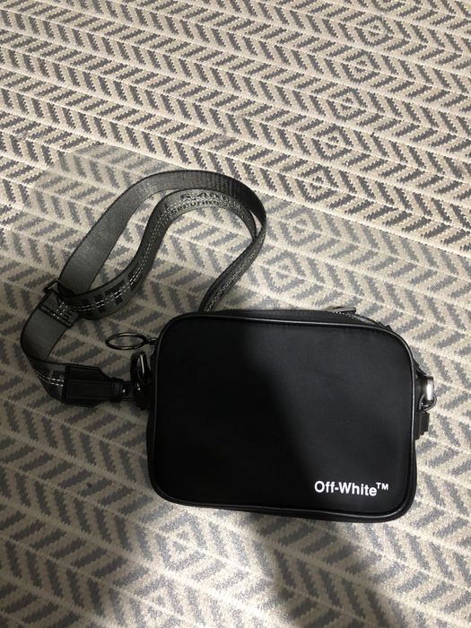 Bolsa preta off white