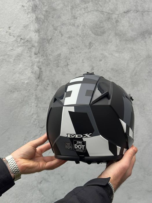 Эндуро шолом - шлем S-M різні кольори