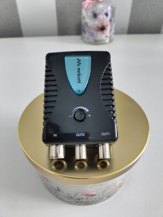 Meliconi AMP200 Plus – cyfrowy wzmacniacz sygnału z filtrem LTE