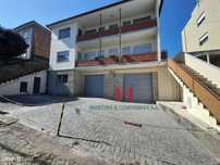 Espaço para Serviços ou Armazém - Centro de Barcelos