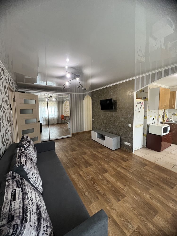 Продажа 2х ком кв, на 98 квартале ( ул Ярослава Мудрого)