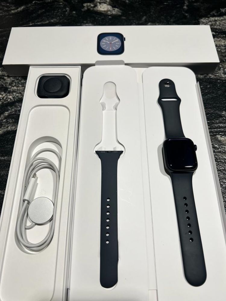 APPLE iWatch series 8