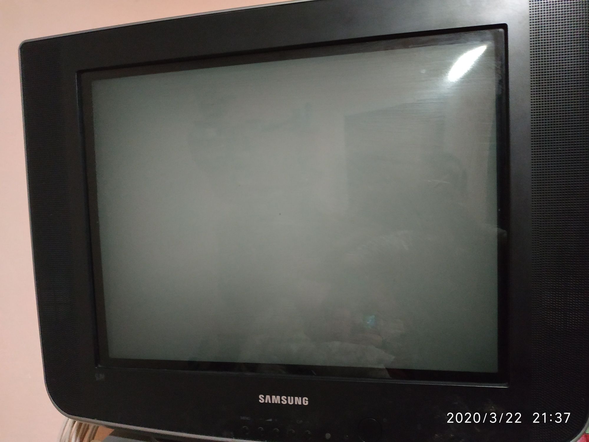 Телевізор Samsung cs21b501hu в хорошому стані