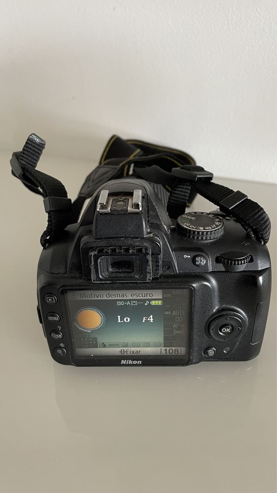Câmera fotográfica Nikon D3000