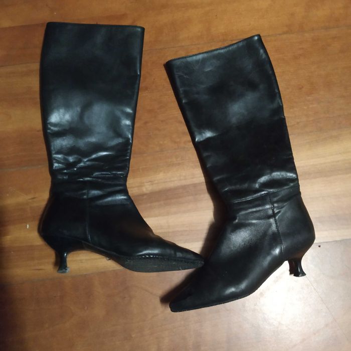Botas número 37 em pele