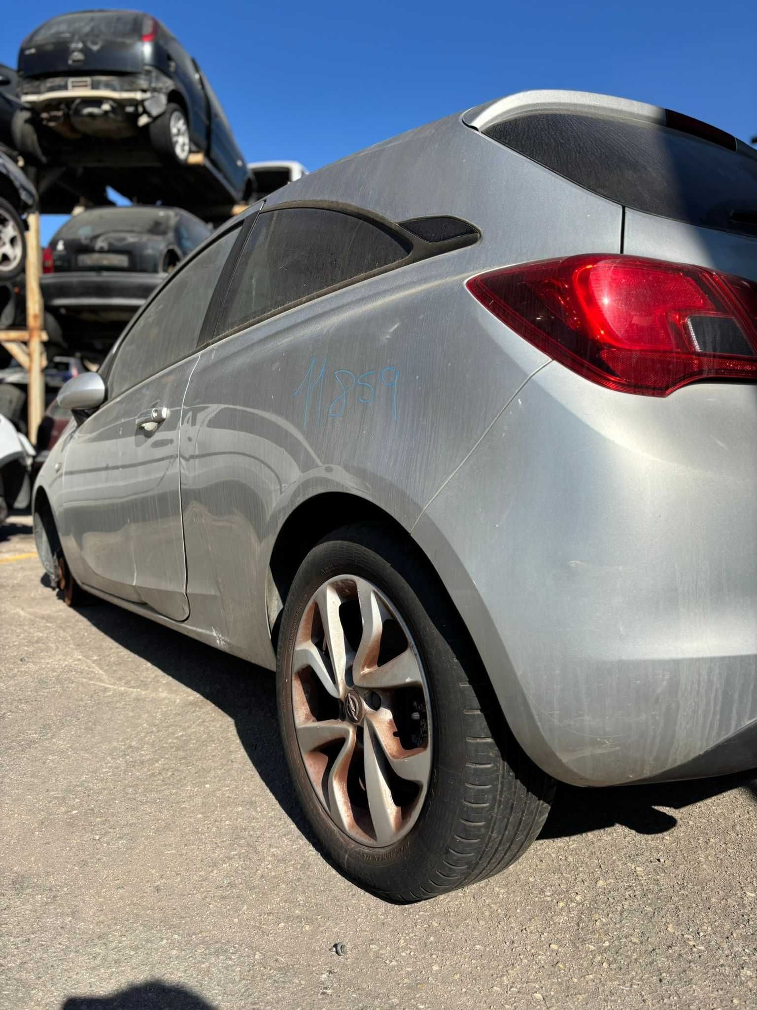 Opel Corsa E de 2015 PARA PEÇAS