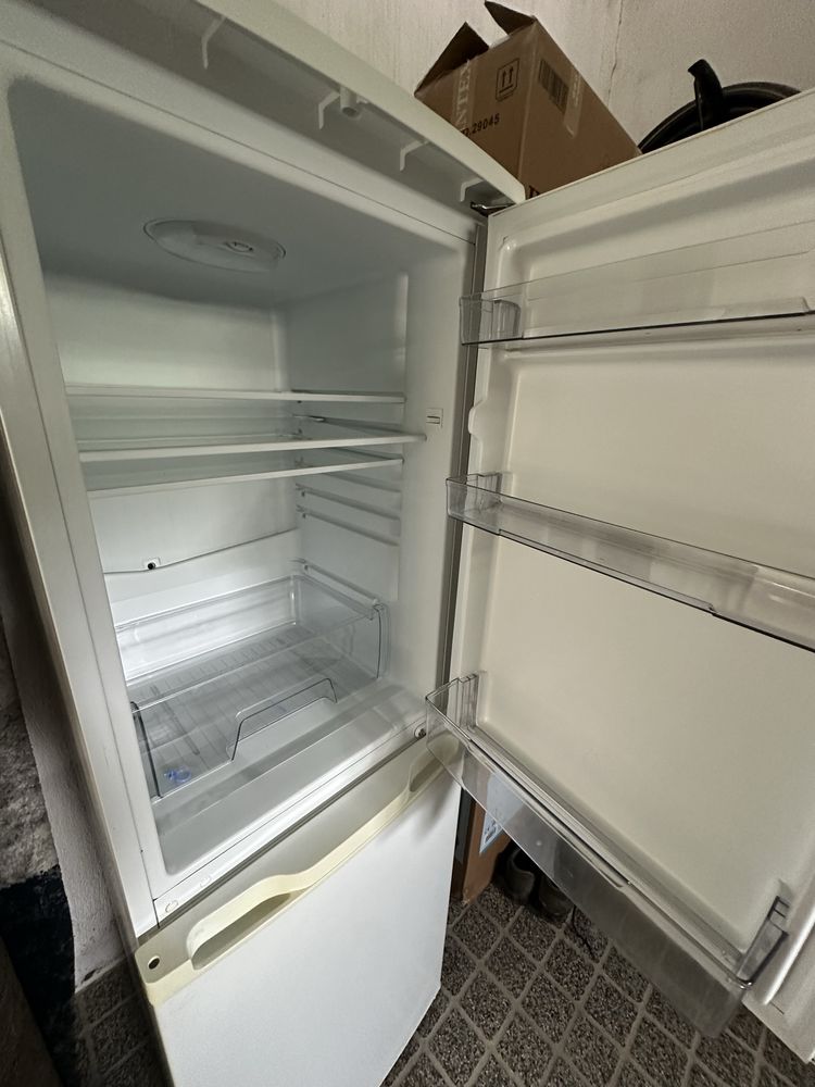 Frigorifico combinado