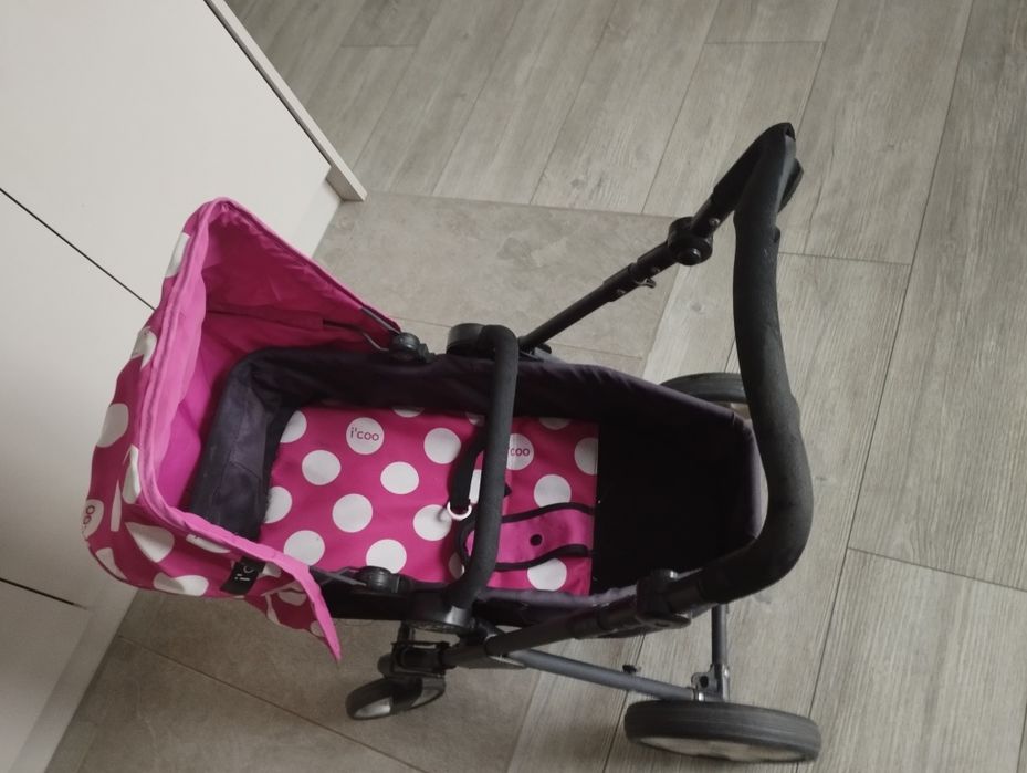 Коляска кукольная