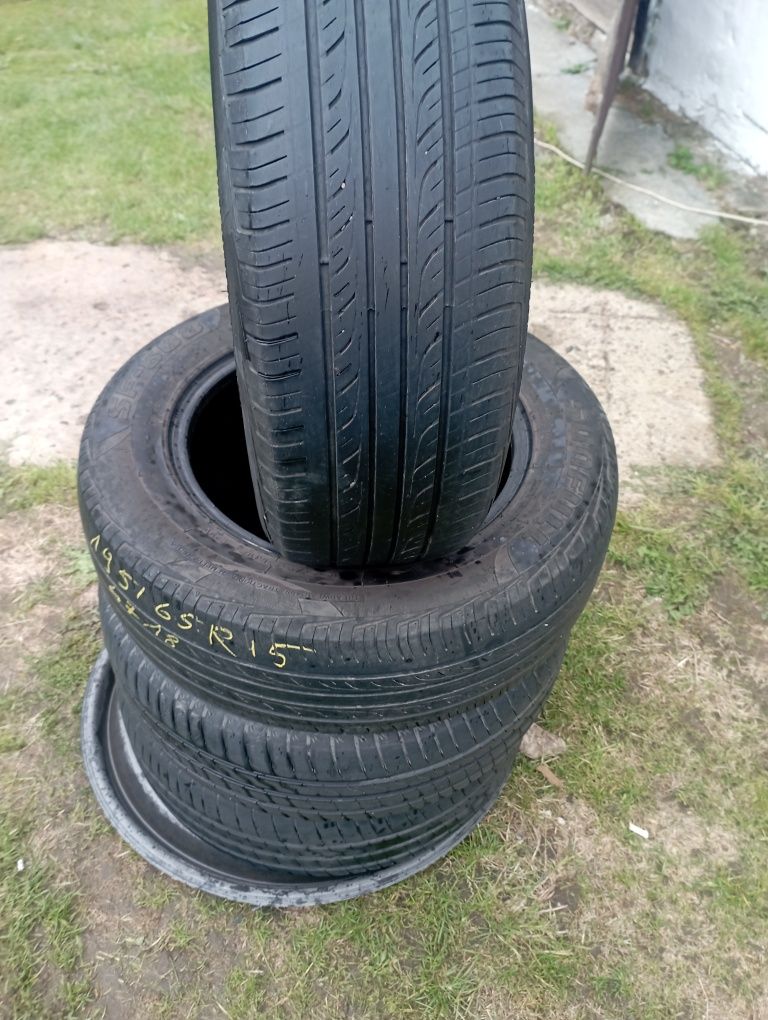 Bridgestone 195/65/r15 літні шини