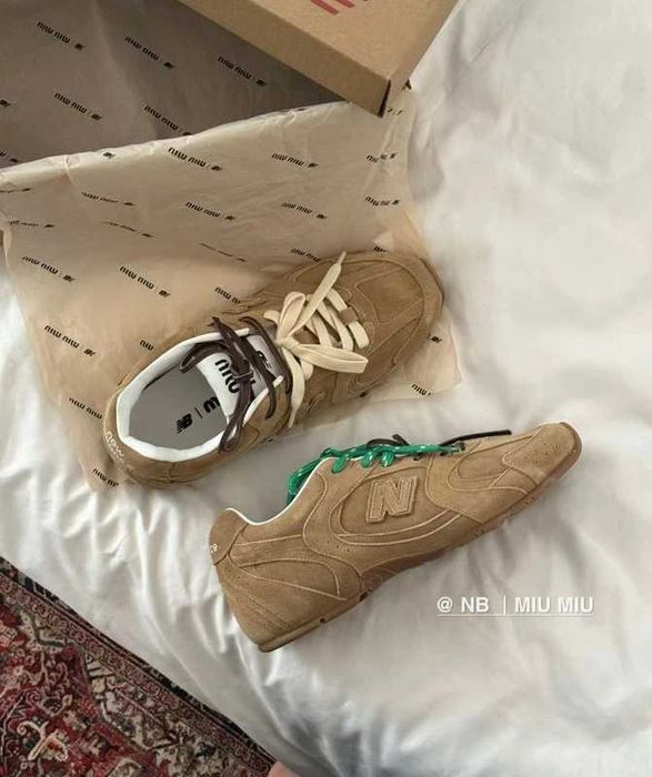 New_Balance_Miu_Miu_530_SL_Ecru_suede_sneakers Rozmiar 36