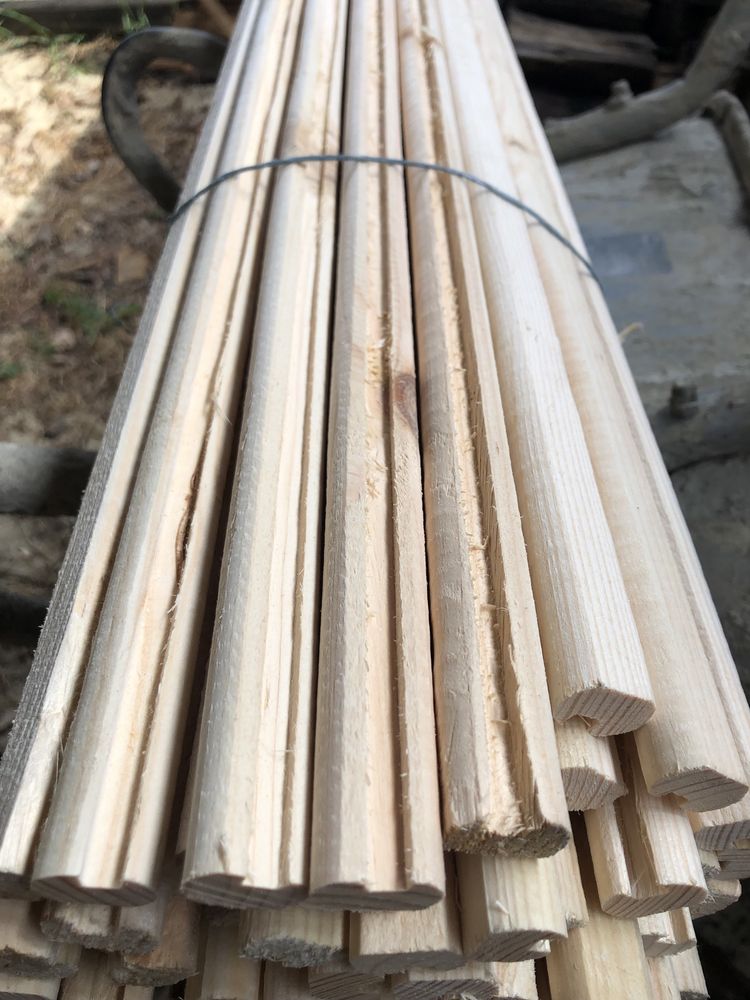 Listewki z rowkiem 22/16 mm
